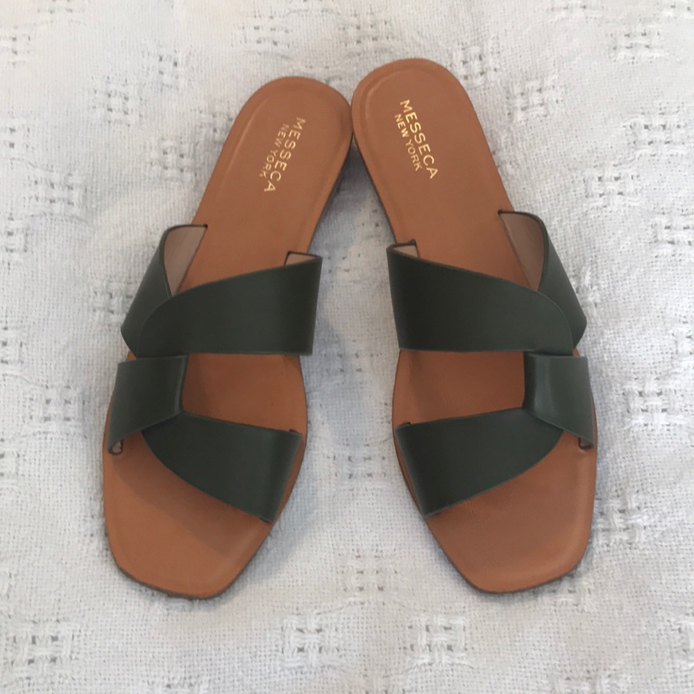 NWOT - Messeca New York Tyla Genuine Leather Sandals